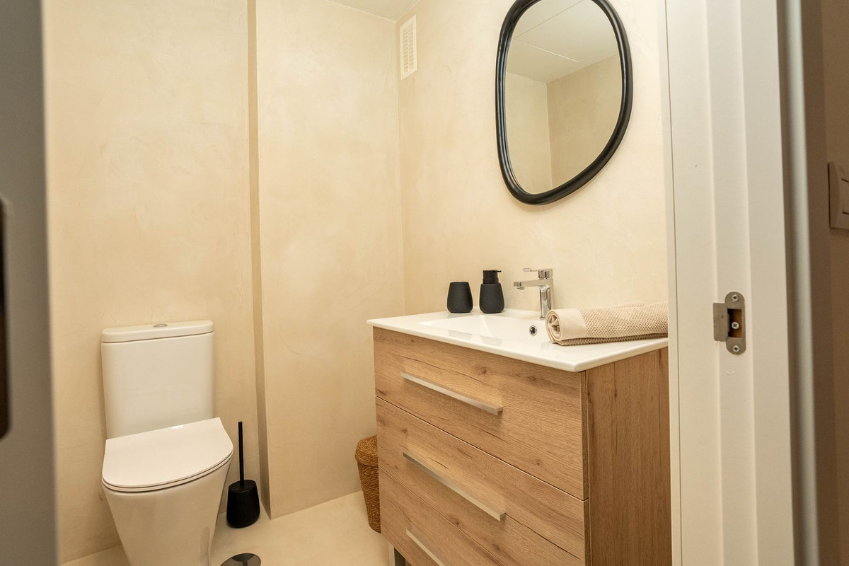 Appartement te koop in Casares | 2 slaapkamers H5399875