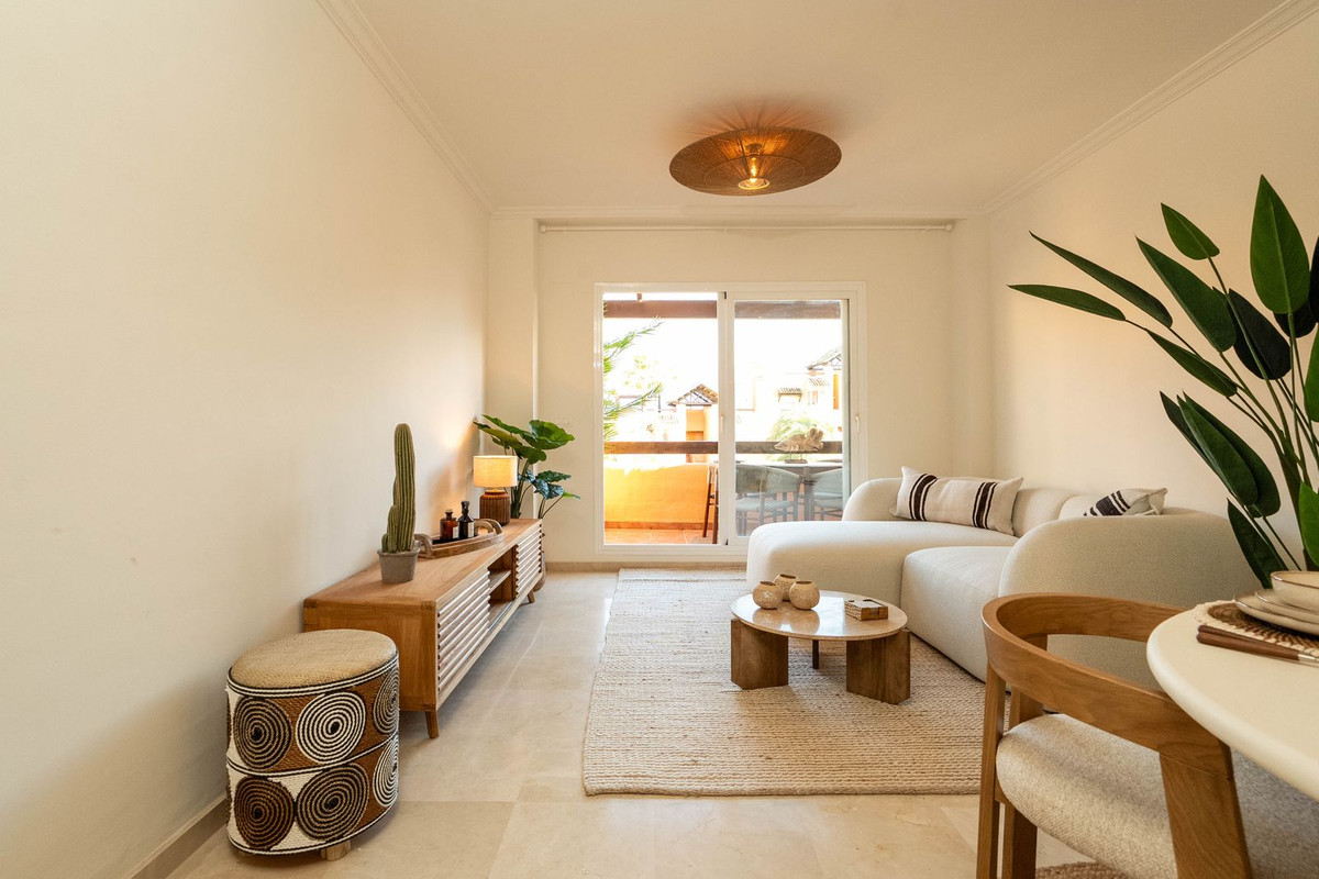Appartement te koop in Casares | 2 slaapkamers H5399875