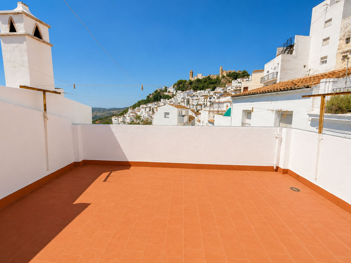 Appartement te koop in Casares | 3 slaapkamers H5407984