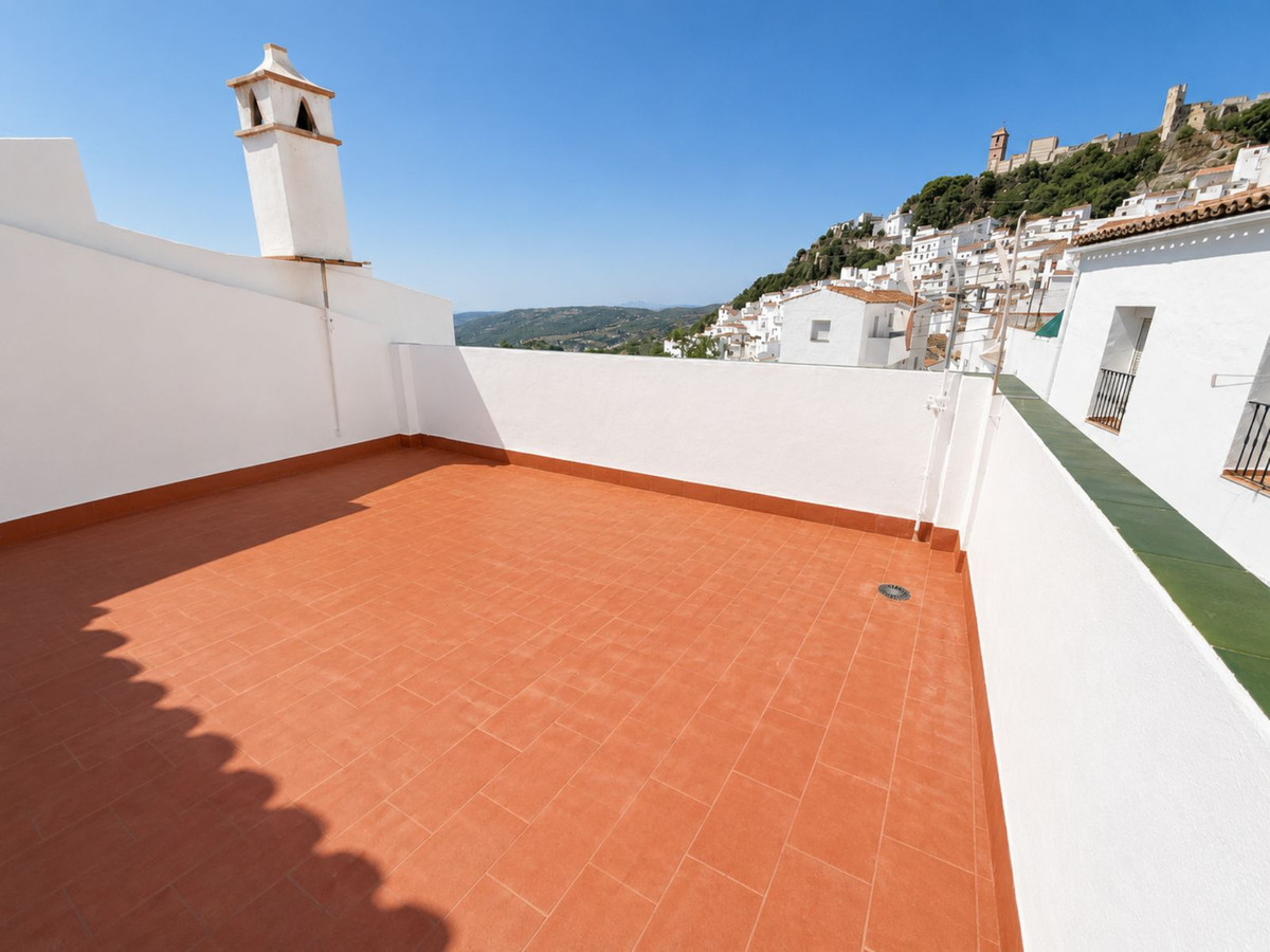 Appartement te koop in Casares | 3 slaapkamers H5407984