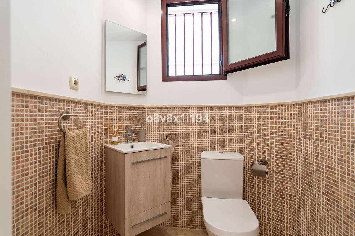 Appartement te koop in Casares | 4 slaapkamers H5408272