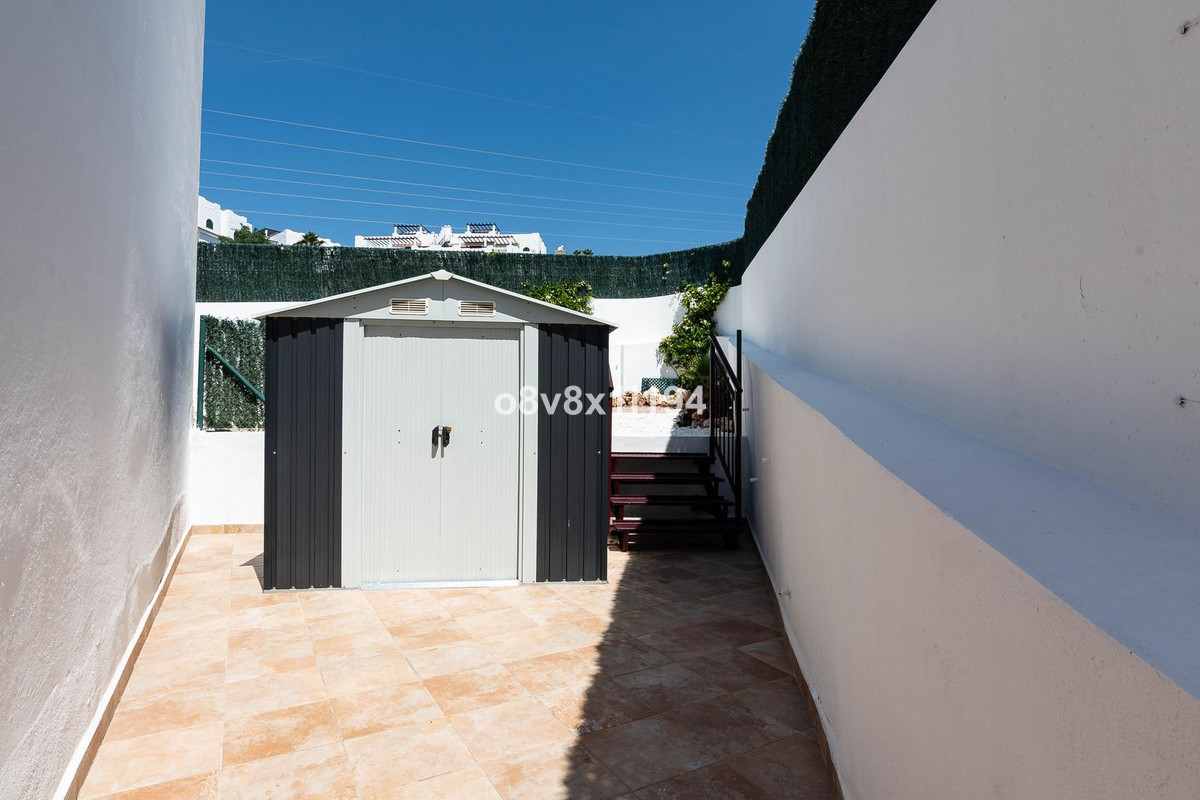 Appartement te koop in Casares | 4 slaapkamers H5408272