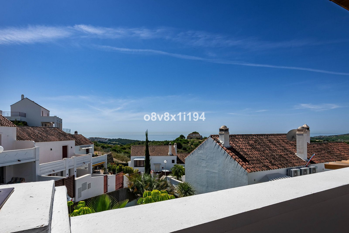 Appartement te koop in Casares | 4 slaapkamers H5408272