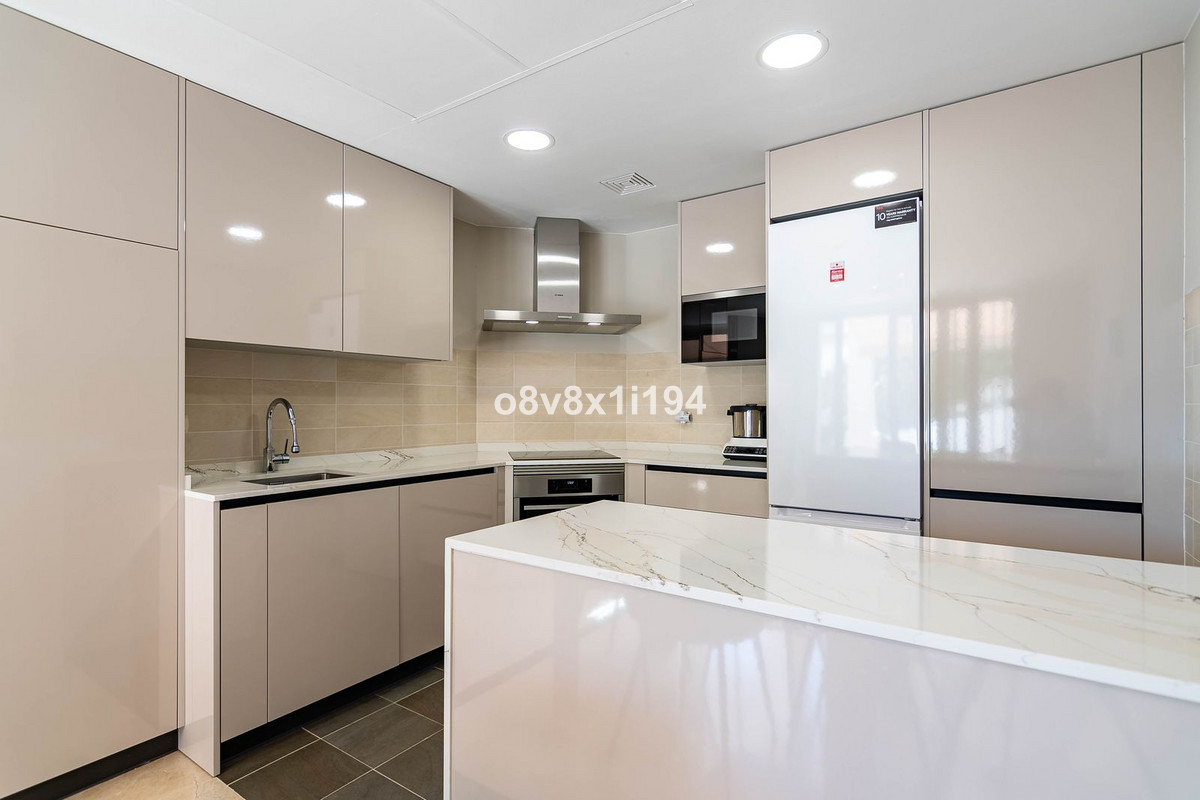 Appartement te koop in Casares | 4 slaapkamers H5408272