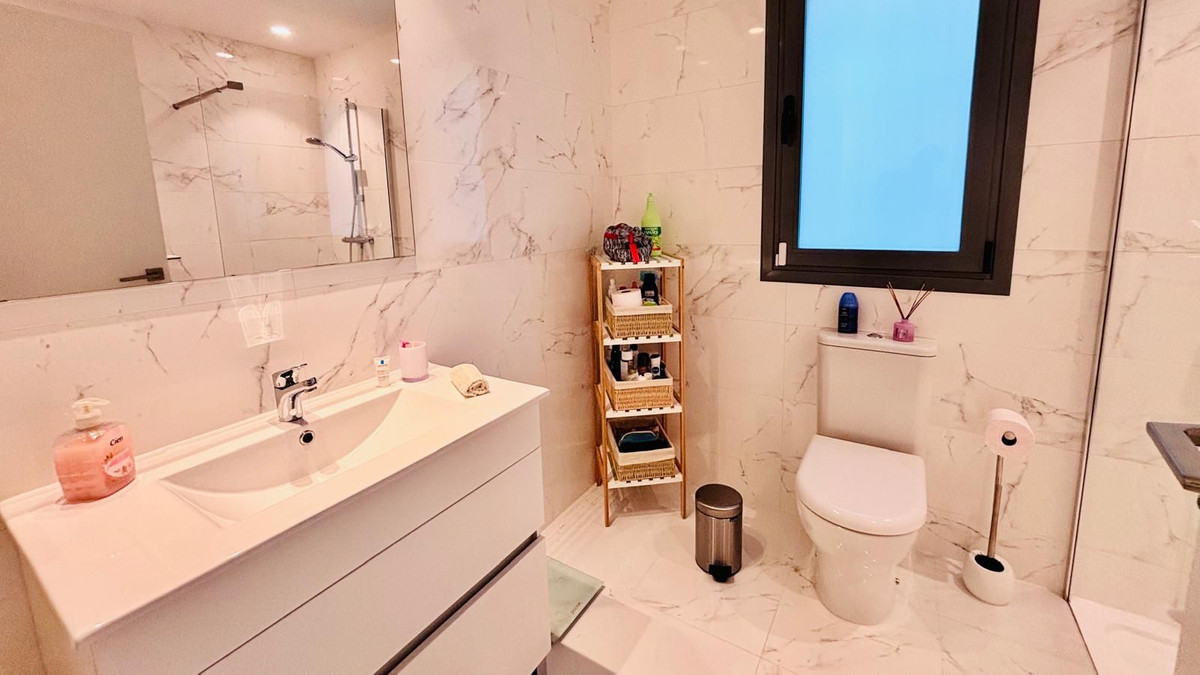 Appartement te koop in Casares | 3 slaapkamers H5419894