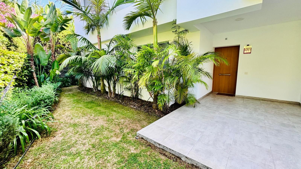 Appartement te koop in Casares | 3 slaapkamers H5419894