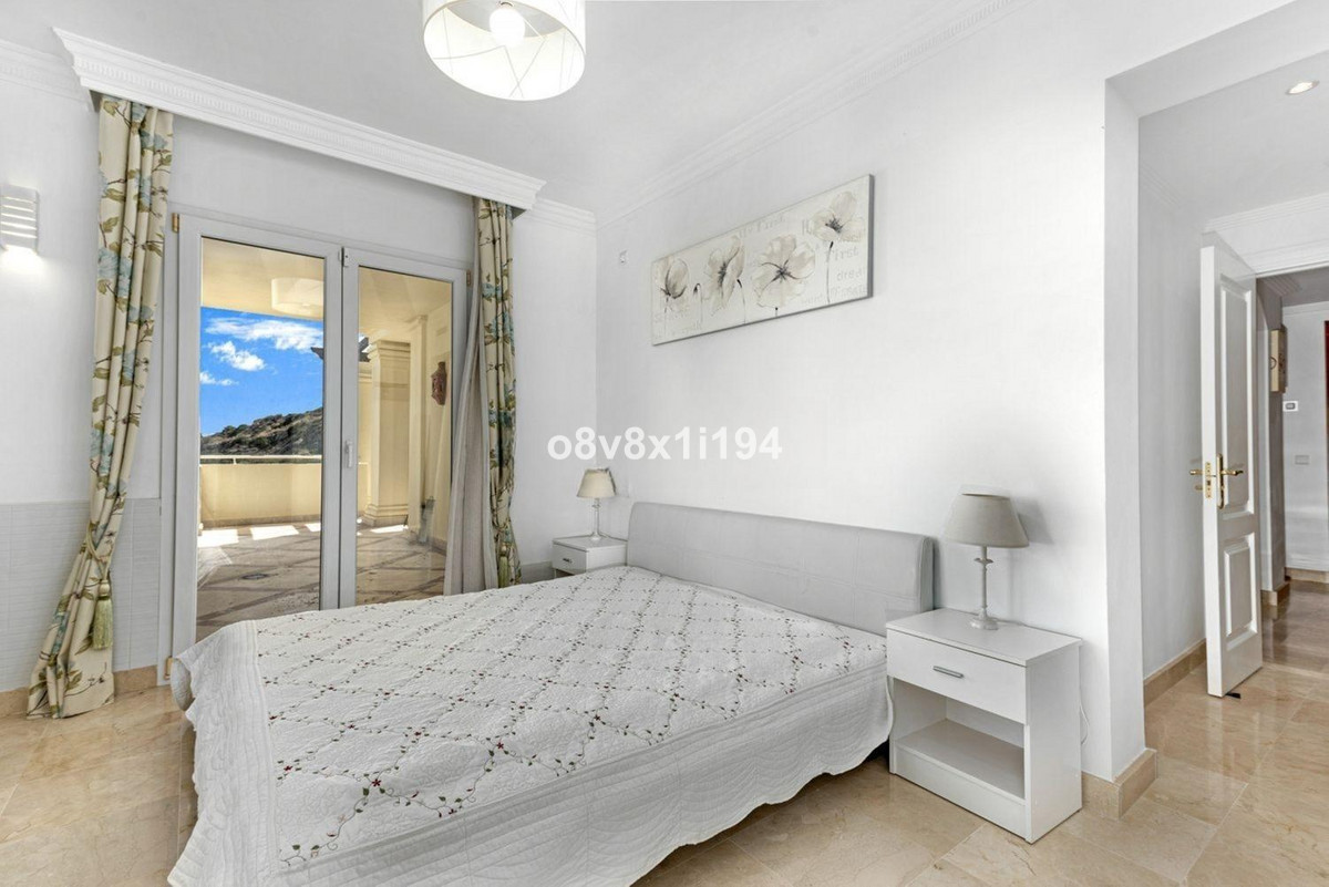 Huis te koop in Casares | 2 slaapkamers H5420248