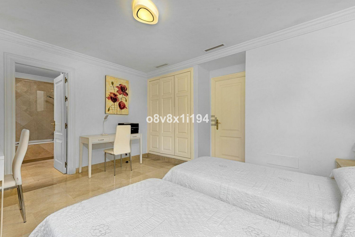 Huis te koop in Casares | 2 slaapkamers H5420248