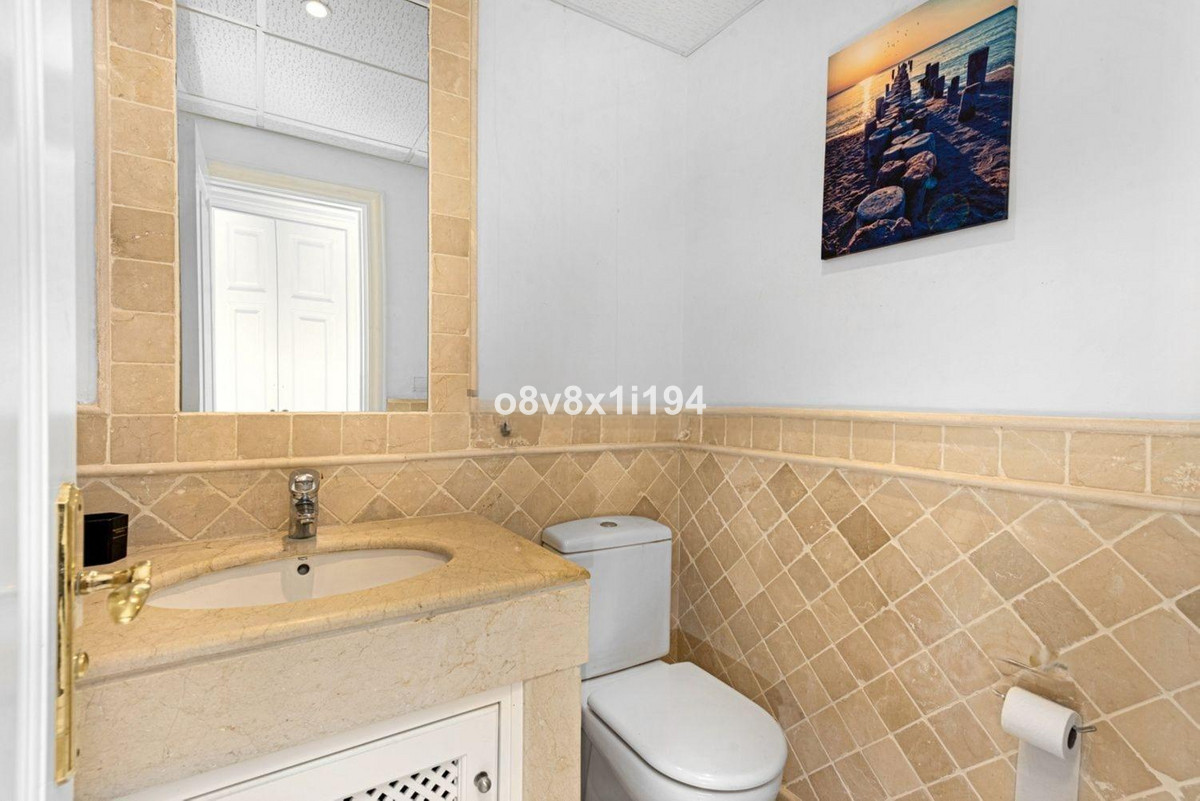 Huis te koop in Casares | 2 slaapkamers H5420248