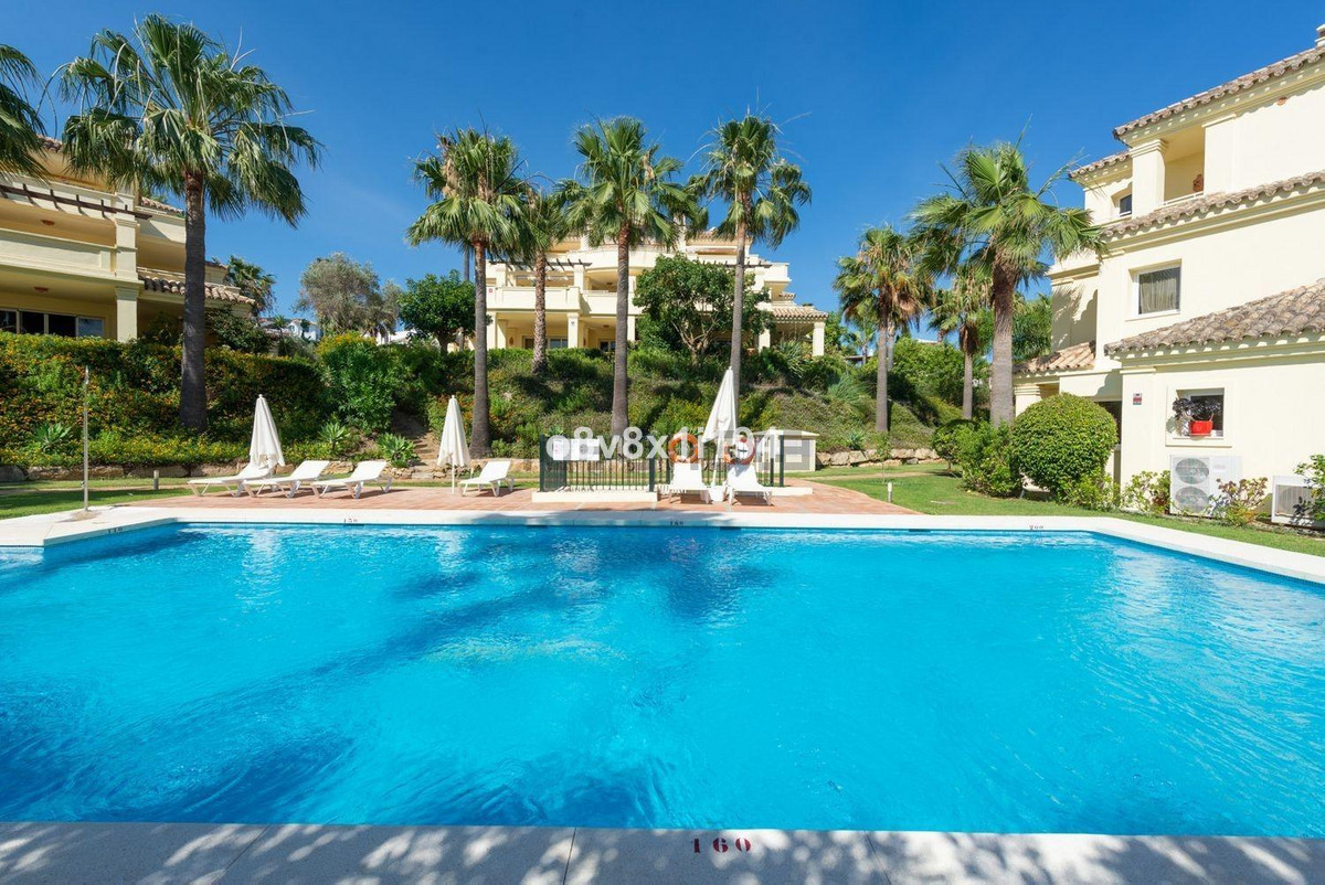 Huis te koop in Casares | 2 slaapkamers H5420248