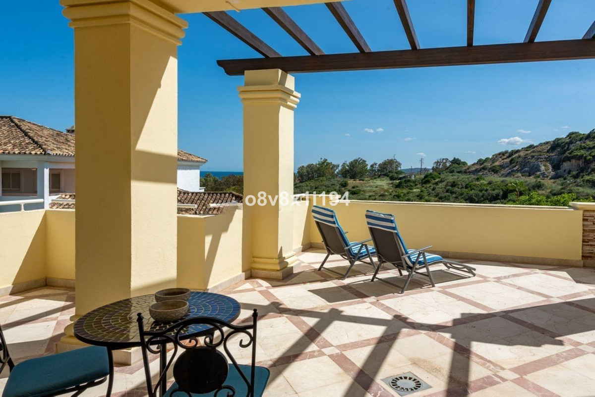 Huis te koop in Casares | 2 slaapkamers H5420248