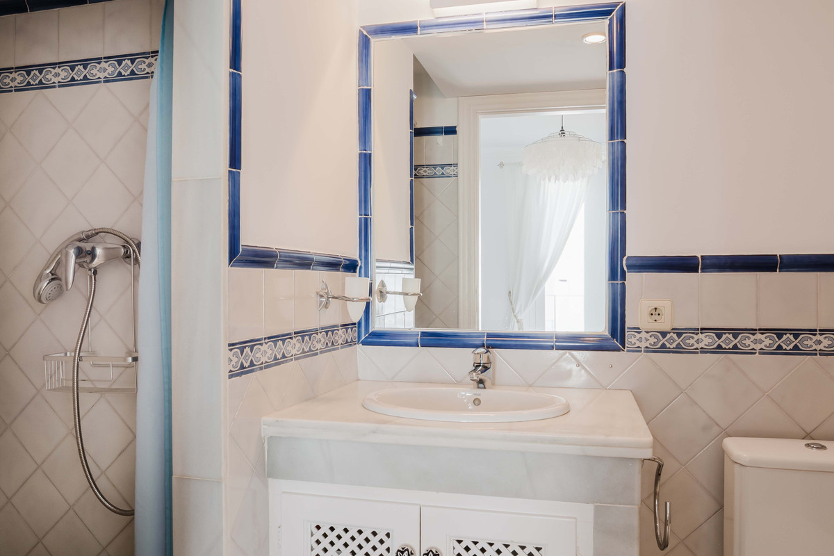 Huis te koop in Casares | 2 slaapkamers H5422621