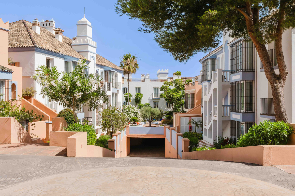 Huis te koop in Casares | 2 slaapkamers H5422621