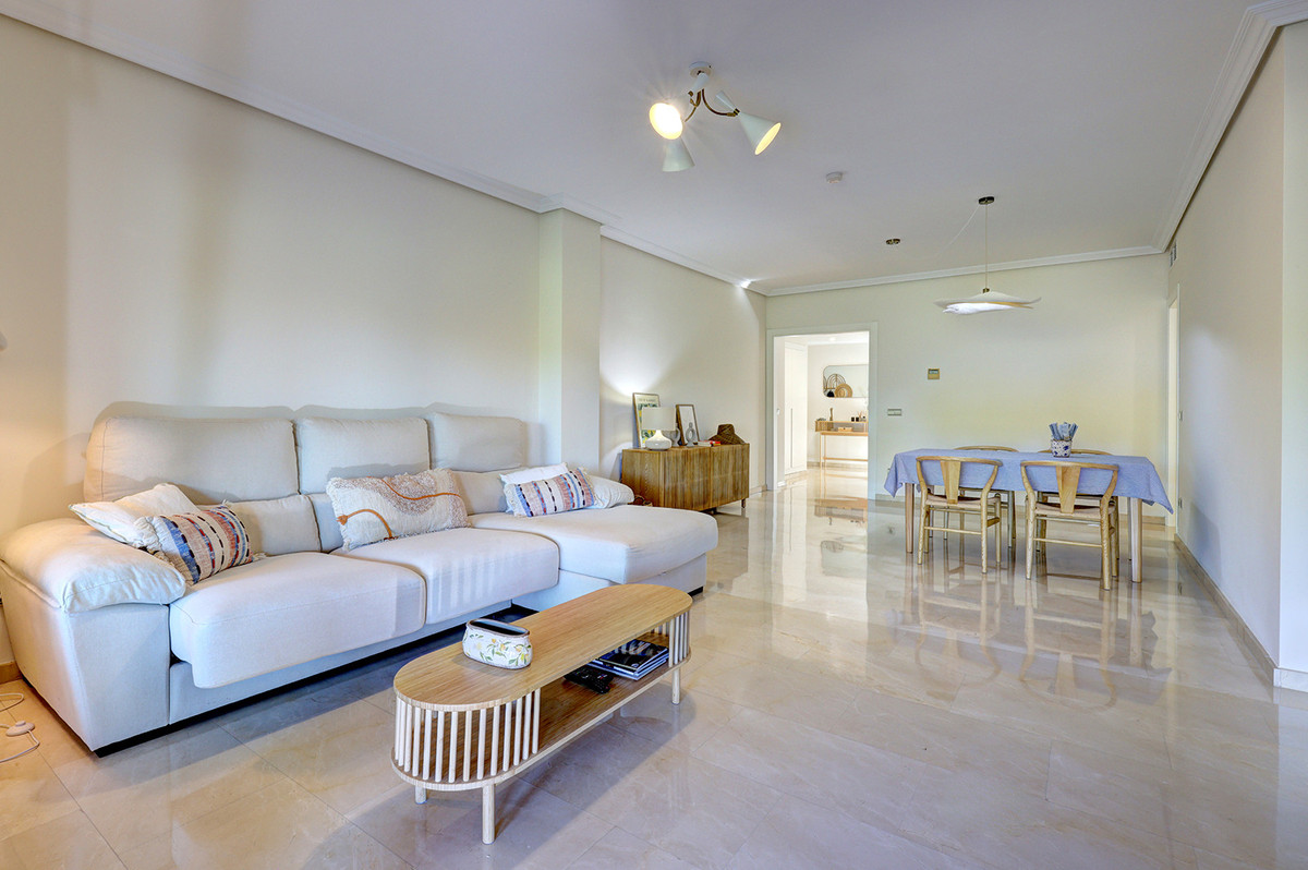 Penthouse Duplex te koop in Casares | 2 slaapkamers H5427025