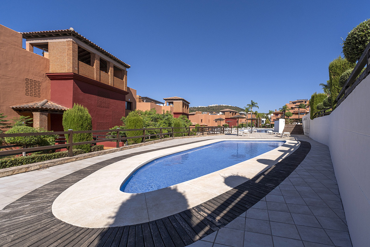 Penthouse Duplex te koop in Casares | 2 slaapkamers H5427025