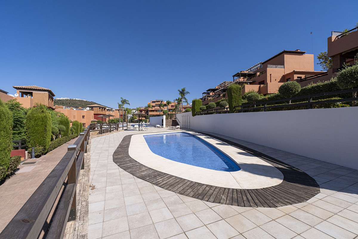 Penthouse Duplex te koop in Casares | 2 slaapkamers H5427025