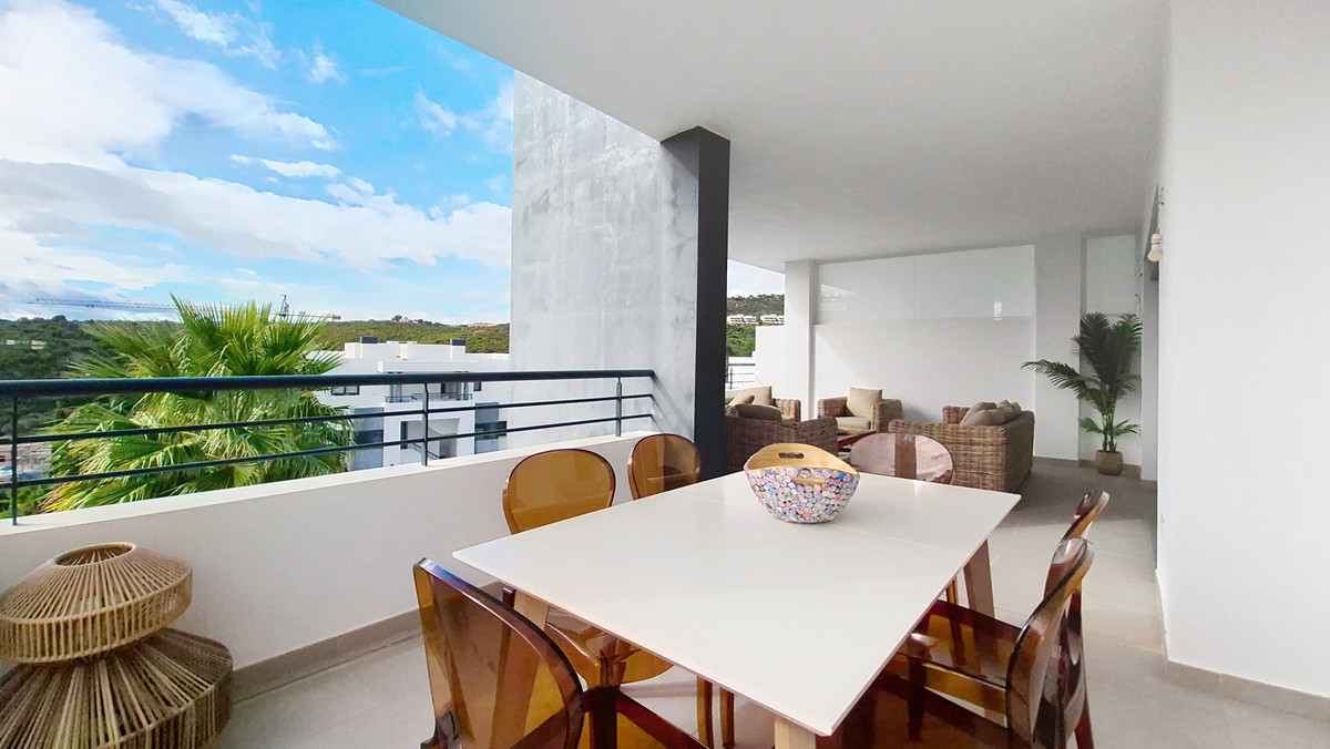 Appartement te koop in Casares | 3 slaapkamers H5440123