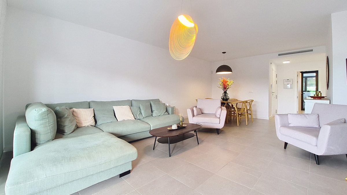 Appartement te koop in Casares | 3 slaapkamers H5440123