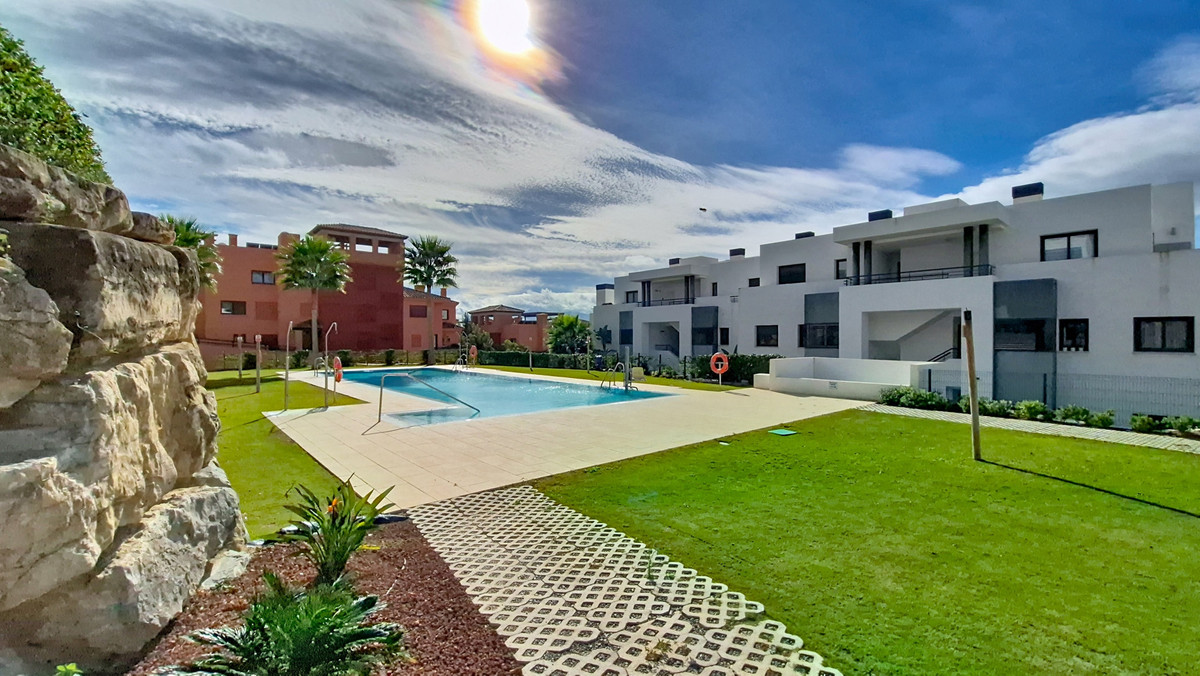 Appartement te koop in Casares | 3 slaapkamers H5440123