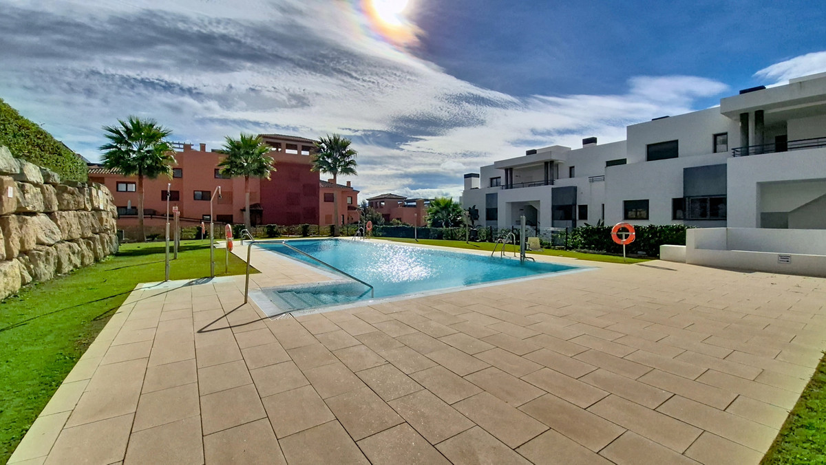 Appartement te koop in Casares | 3 slaapkamers H5440123
