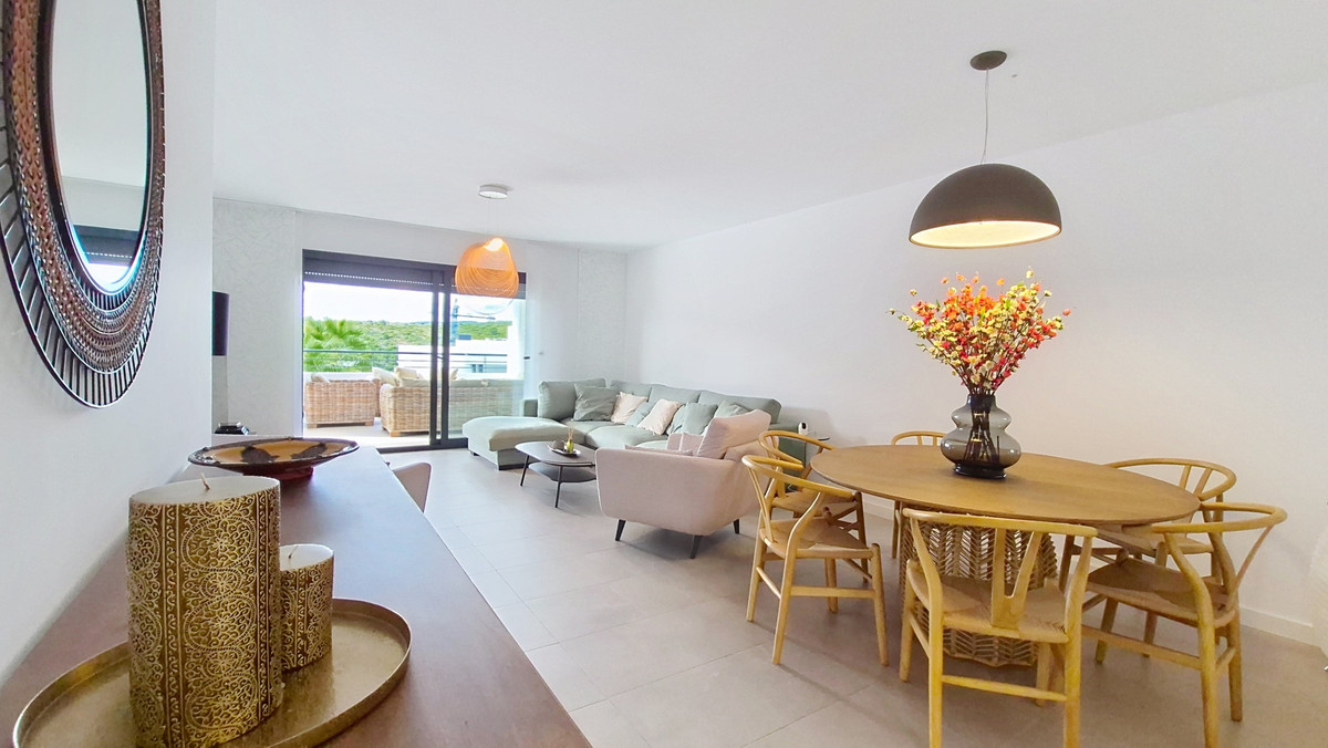 Appartement te koop in Casares | 3 slaapkamers H5440123