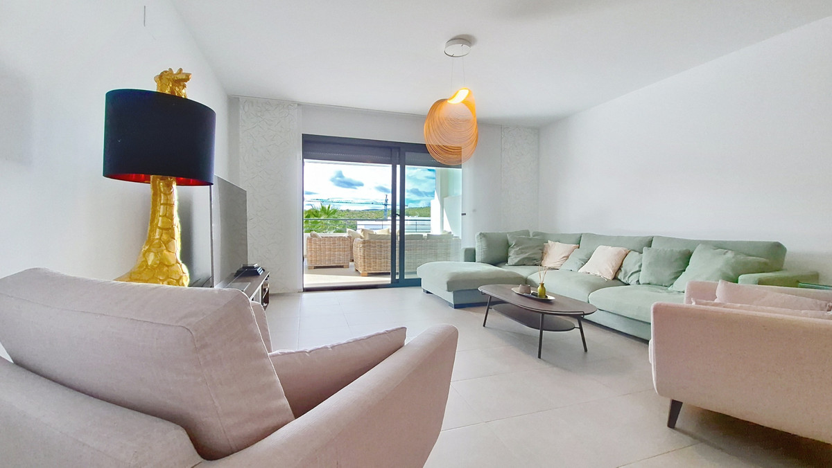 Appartement te koop in Casares | 3 slaapkamers H5440123