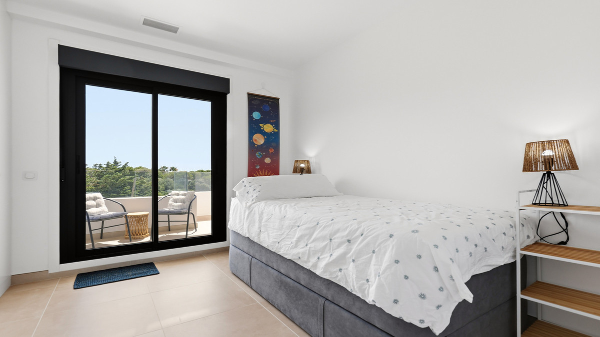Penthouse te koop in Casares | 3 slaapkamers H5444419