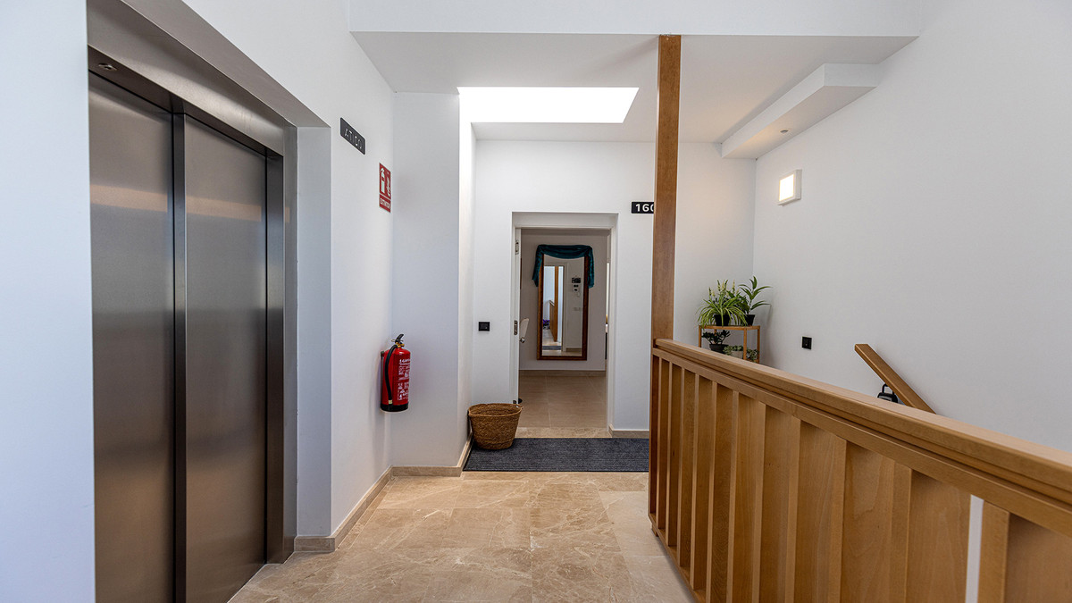 Penthouse te koop in Casares | 3 slaapkamers H5444419
