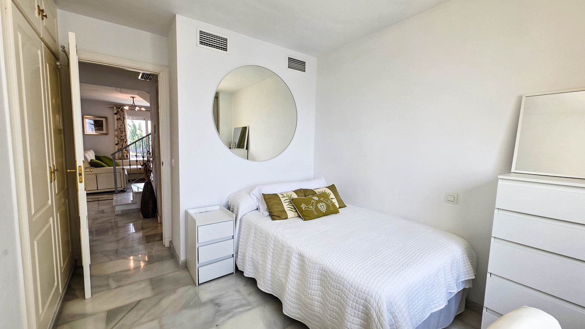 Property main view 40