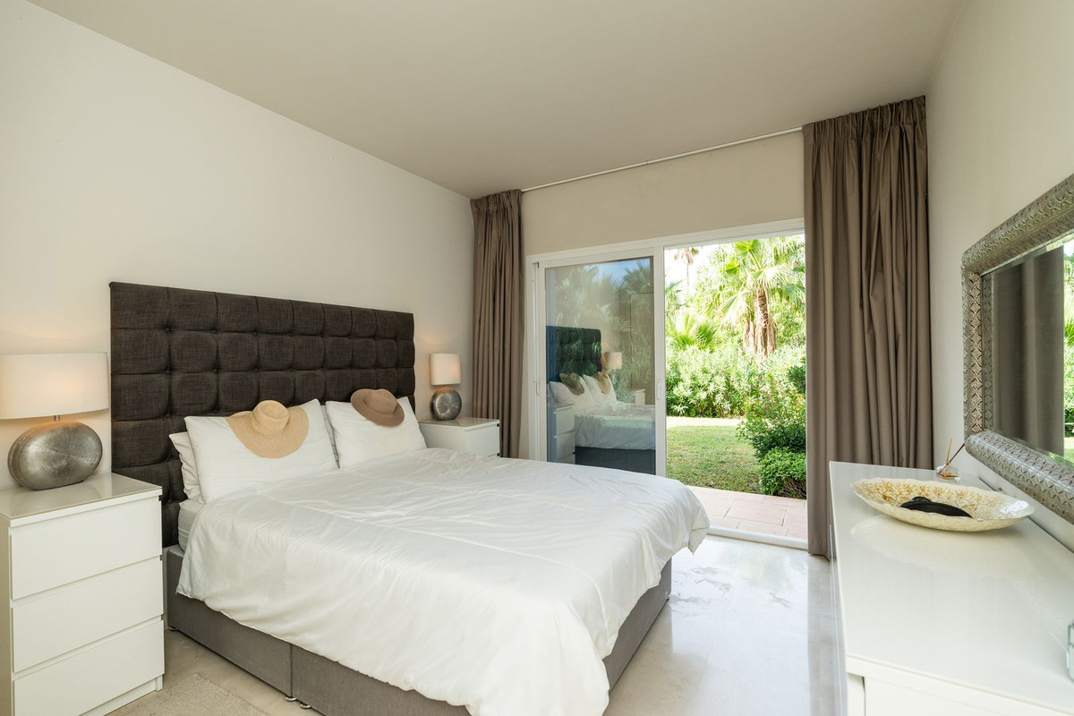 Appartement te koop in Casares | 2 slaapkamers H5462962