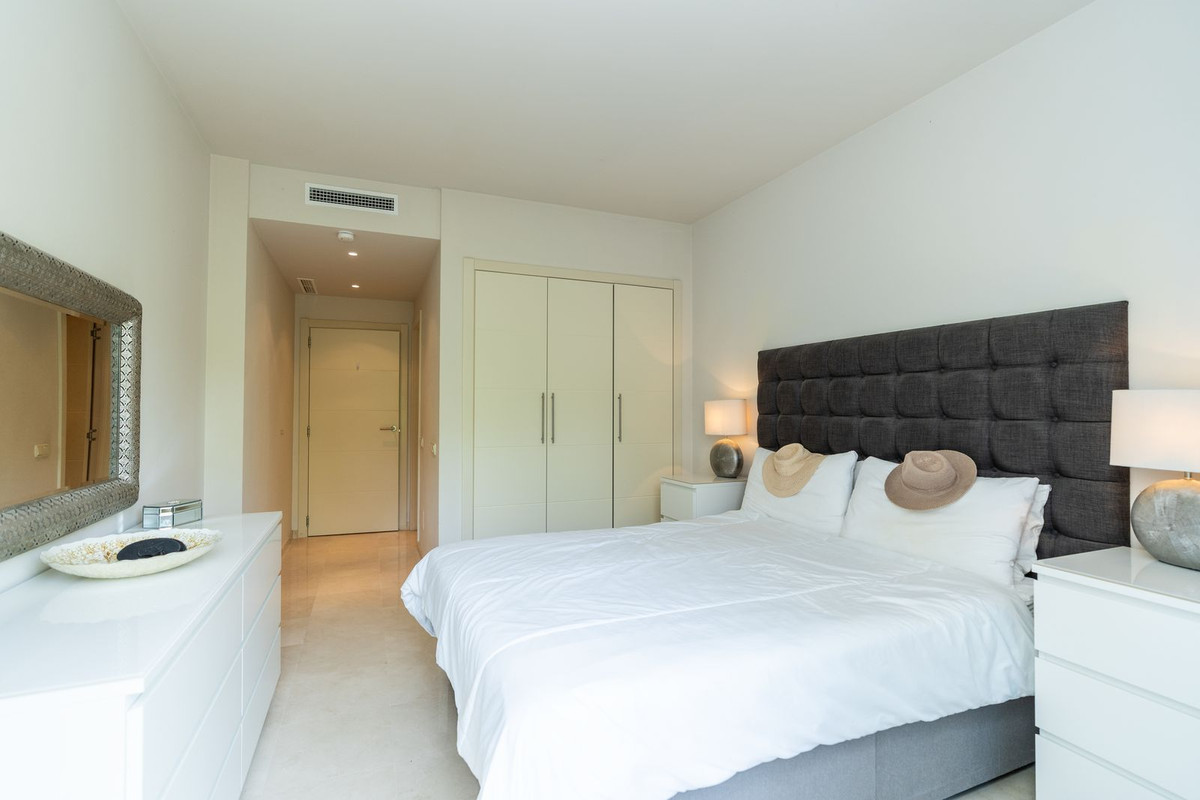 Appartement te koop in Casares | 2 slaapkamers H5462962