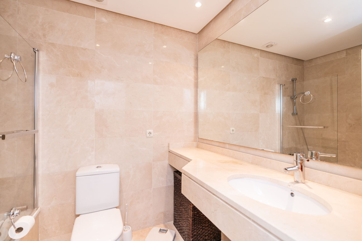 Appartement te koop in Casares | 2 slaapkamers H5462962