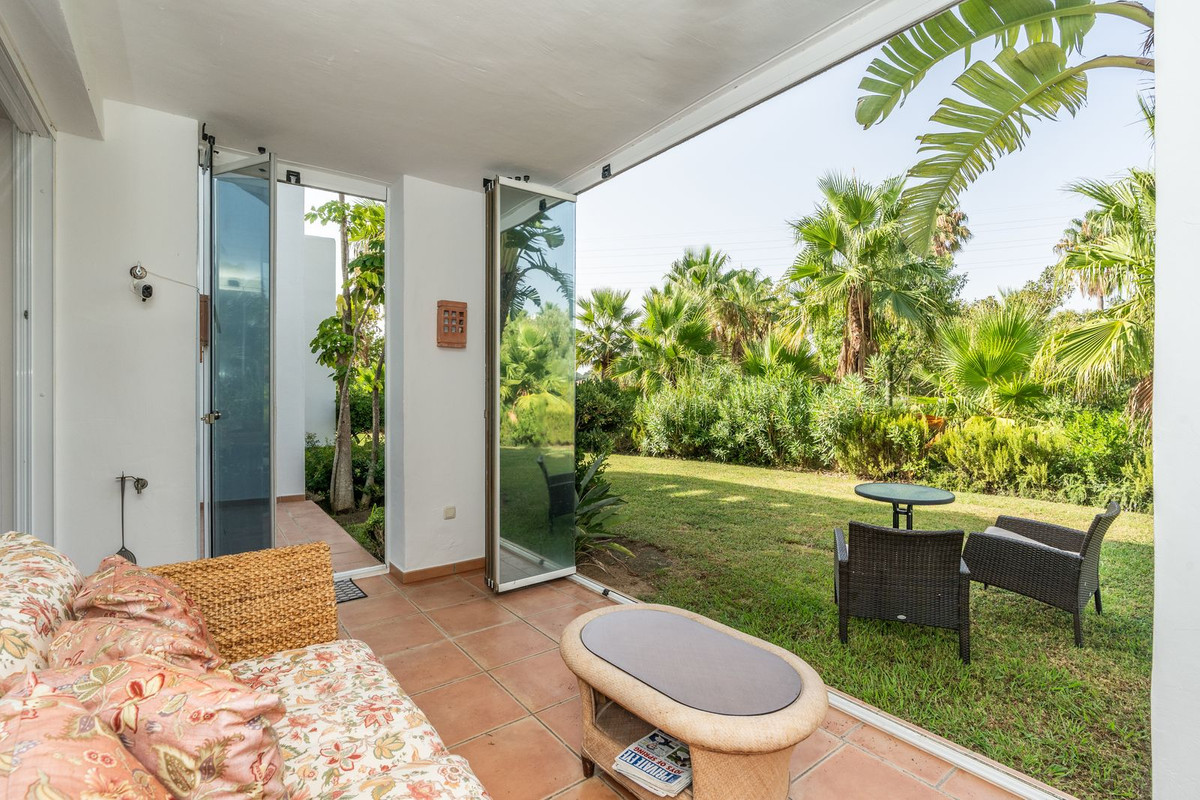 Appartement te koop in Casares | 2 slaapkamers H5462962