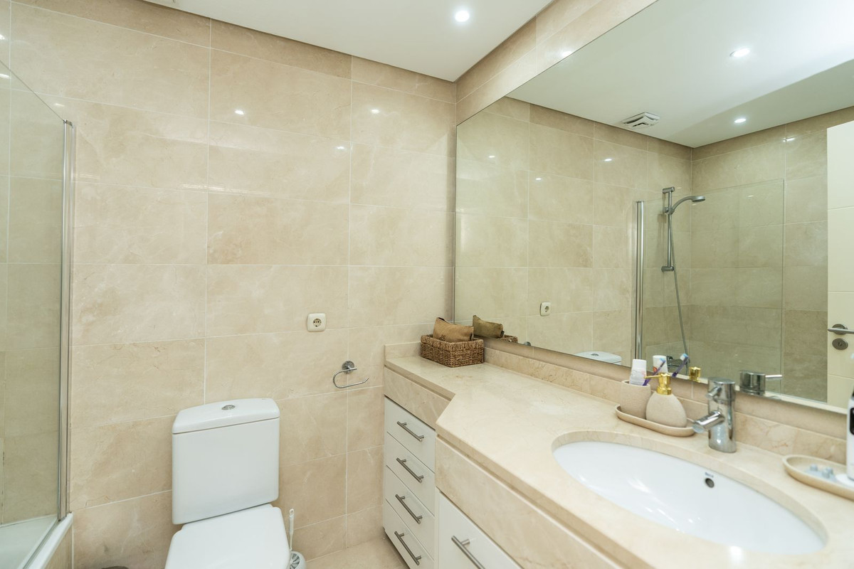 Appartement te koop in Casares | 2 slaapkamers H5463043