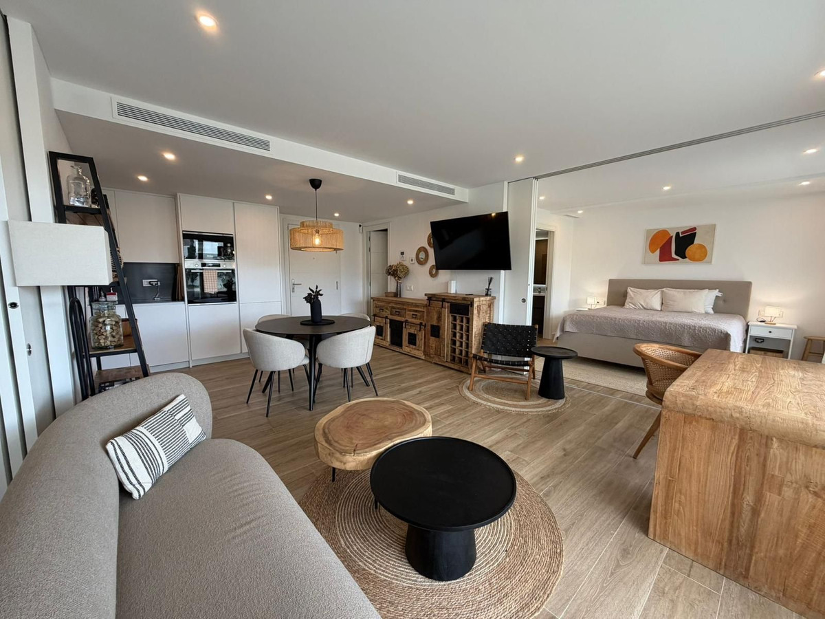 Appartement te koop in Casares | 2 slaapkamers H5467726