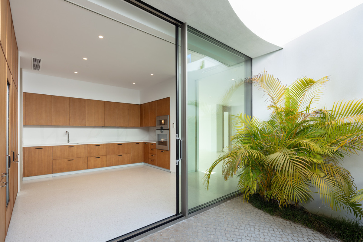 Appartement te koop in Casares | 4 slaapkamers H5478223