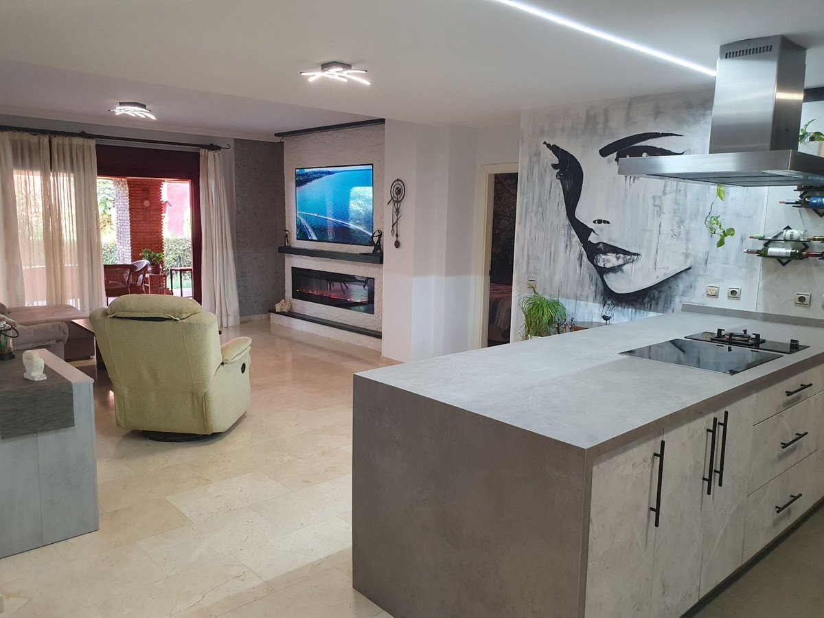 Appartement te koop in Casares | 2 slaapkamers H5481670
