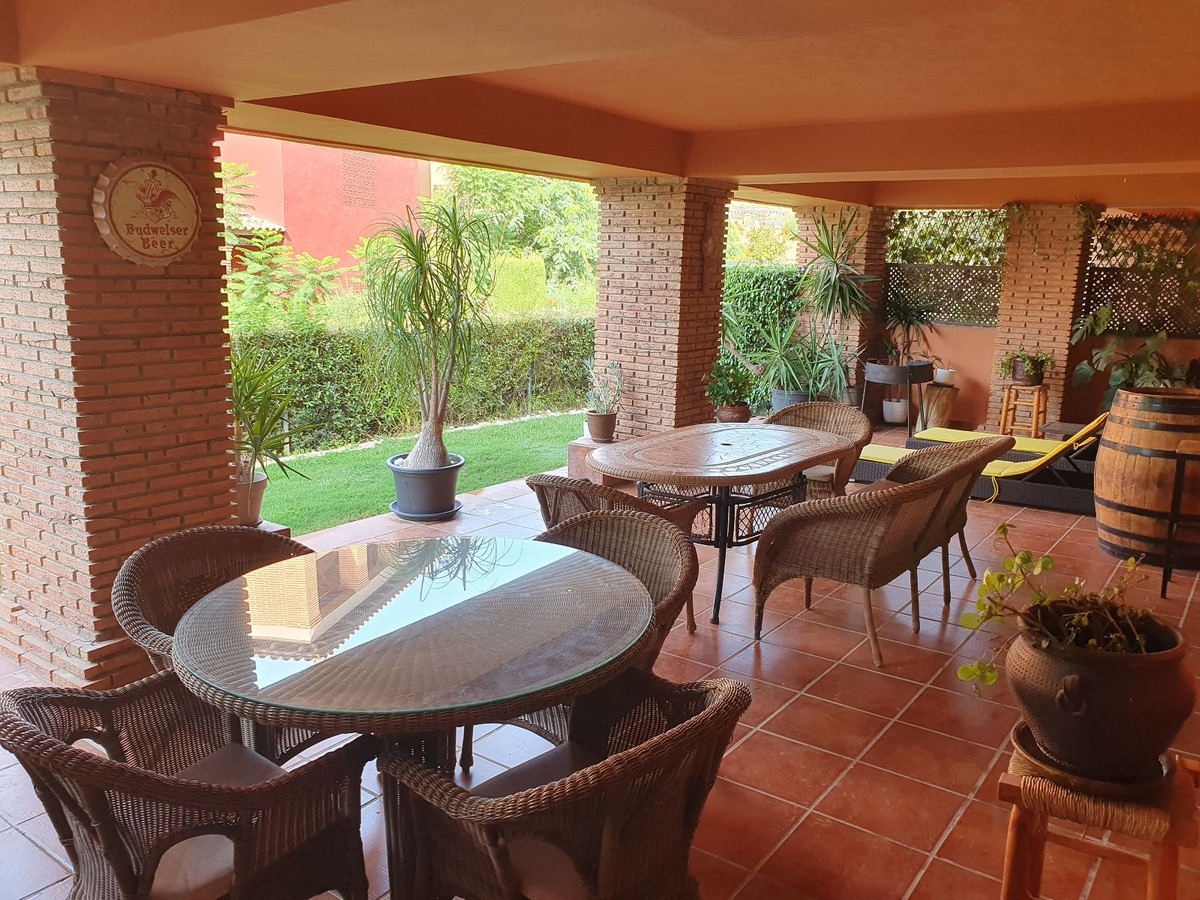 Appartement te koop in Casares | 2 slaapkamers H5481670