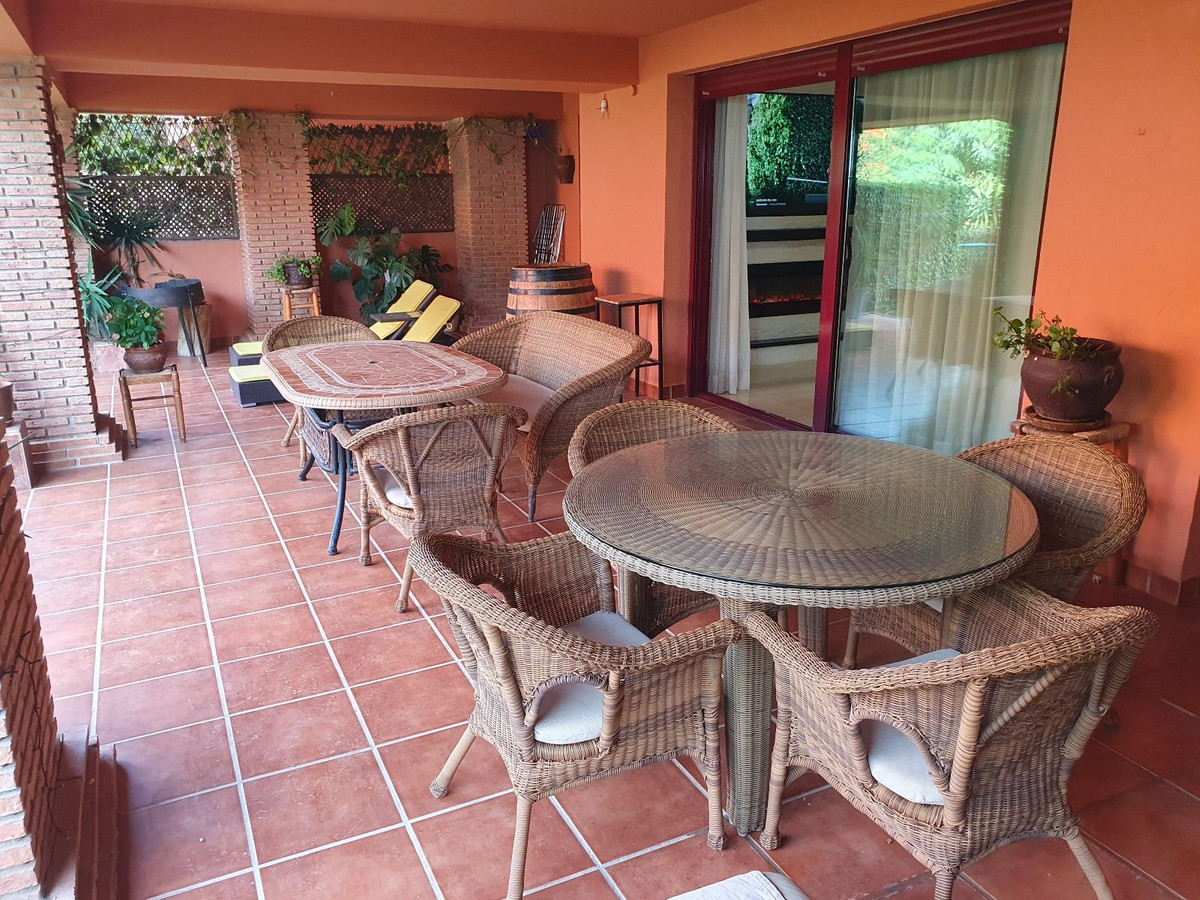 Appartement te koop in Casares | 2 slaapkamers H5481670