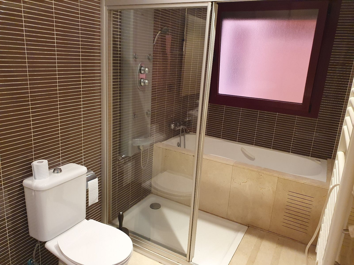 Appartement te koop in Casares | 2 slaapkamers H5481670