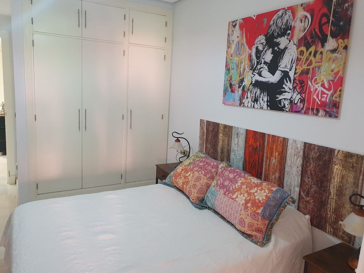 Appartement te koop in Casares | 2 slaapkamers H5481670
