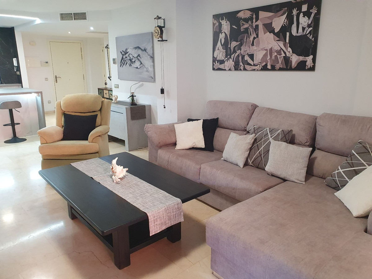 Appartement te koop in Casares | 2 slaapkamers H5481670