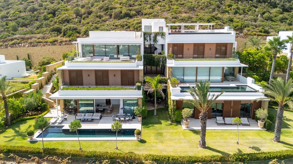 Appartement te koop in Casares | 4 slaapkamers H5492497