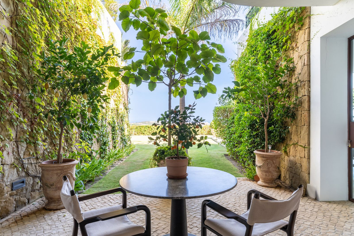 Appartement te koop in Casares | 4 slaapkamers H5492497