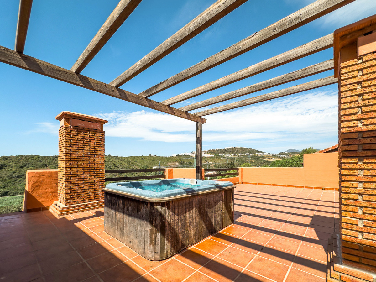 Penthouse te koop in Casares | 2 slaapkamers H5492872