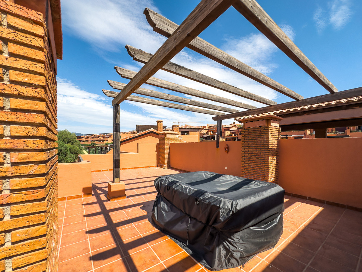 Penthouse te koop in Casares | 2 slaapkamers H5492872