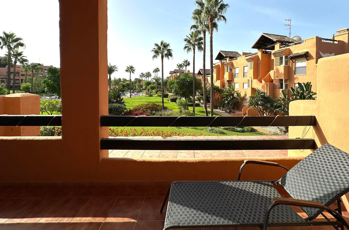 Appartement te koop in Casares | 2 slaapkamers H5494102