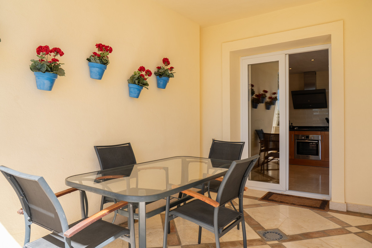 Appartement te koop in Casares | 2 slaapkamers H5494645
