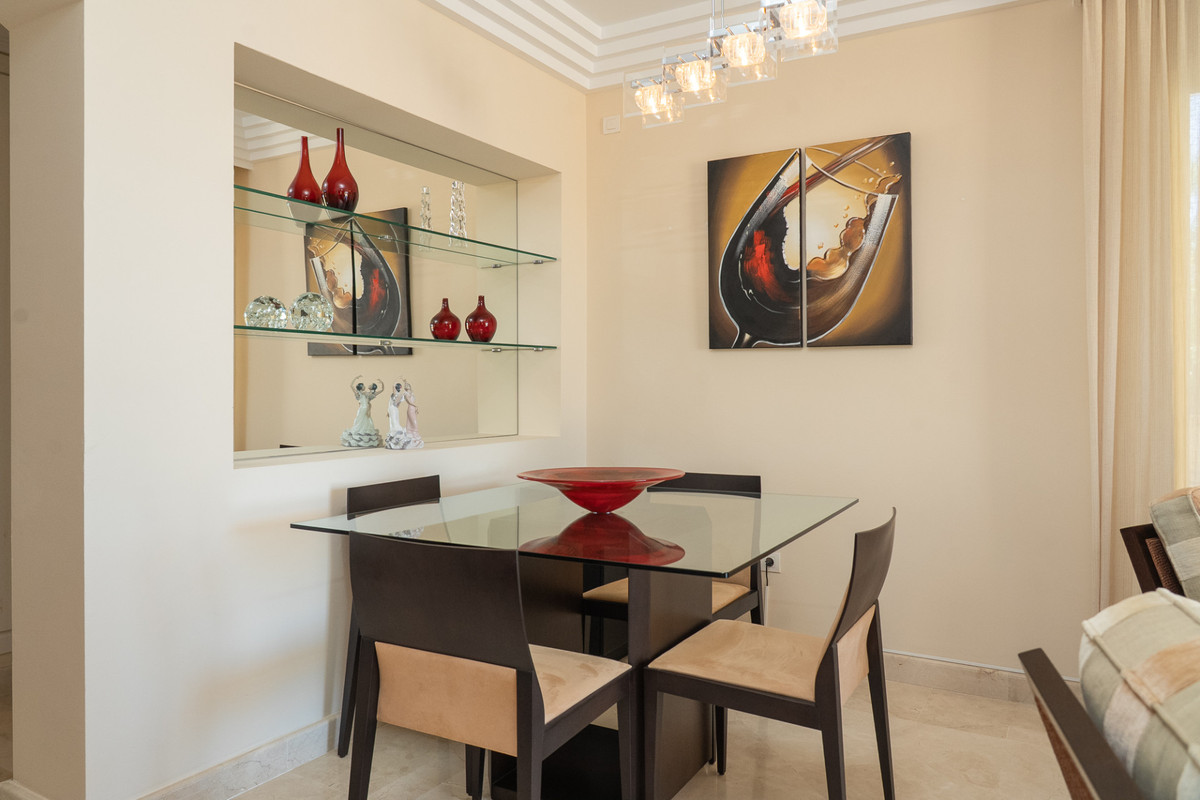 Appartement te koop in Casares | 2 slaapkamers H5494645