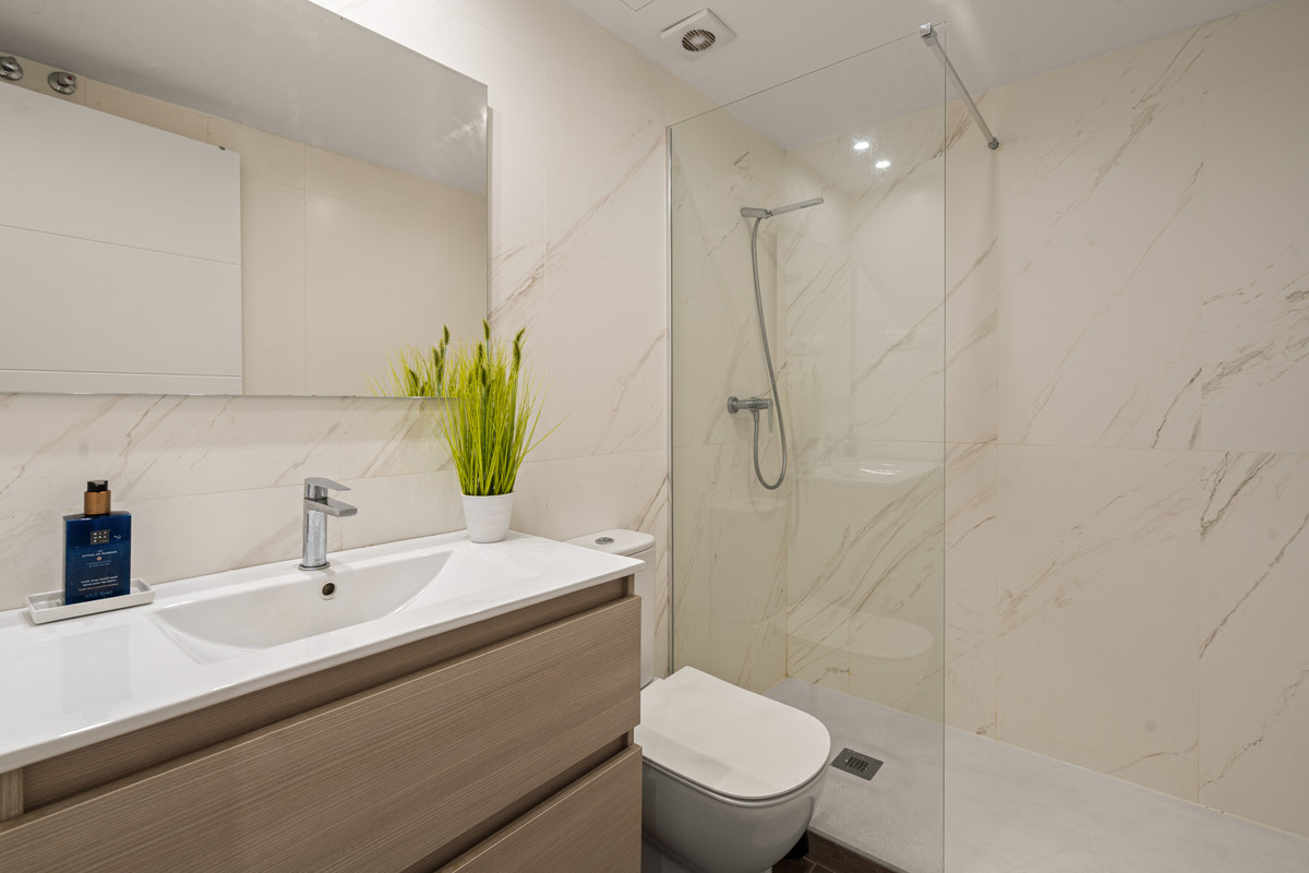 Appartement te koop in Casares | 2 slaapkamers H5496376